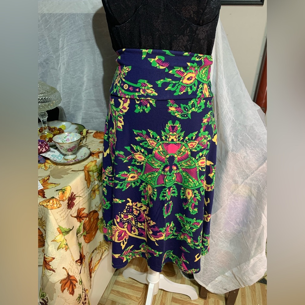 Lularoe Azure Blue Green Geometric Print Skirt